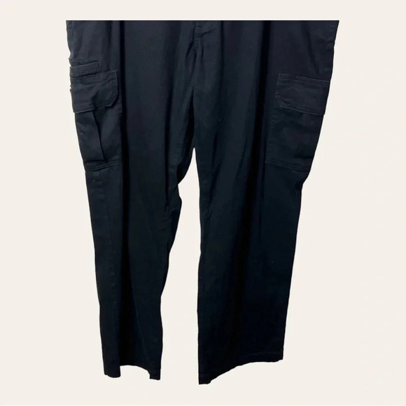 0360W. MEN’S DICKIES‎ WORKWEAR CARGO FLEXIBLE AND DURABLE PANTS SIZE 38X32 - Picture 4 of 10